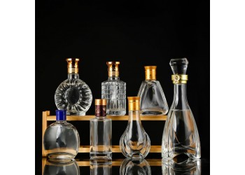 酒瓶生產(chǎn)廠家，空酒瓶生產(chǎn)廠家，玻璃酒瓶生產(chǎn)廠家，洋酒瓶加工廠