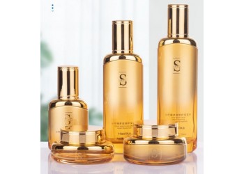 化妝品瓶生產(chǎn)廠家，套裝瓶生產(chǎn)廠家，化妝品套裝瓶生產(chǎn)廠家