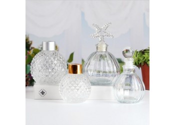 香薰玻璃瓶生產廠家，香薰玻璃瓶定做廠家，香薰玻璃瓶加工廠家