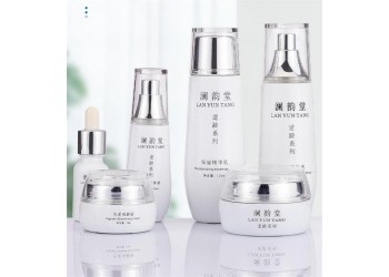 化妝品瓶噴涂廠，化妝品瓶噴涂加工廠，廣州白云區化妝品瓶噴涂廠