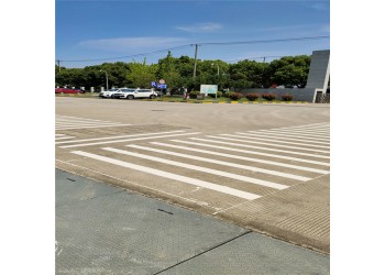 蘇州車道虛線標志，蘇州導向標志施工，蘇州斑馬線價格