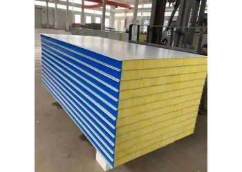 保溫阻燃防火巖棉復(fù)合板生產(chǎn)銷售