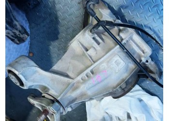 奔馳GLE GLS 167后差速器 下擺臂 軸承 剎車盤